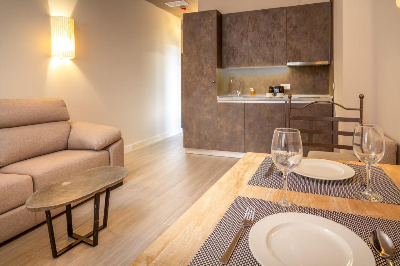 Apartamentos Sevilla Este By Qhotels Bagian luar foto